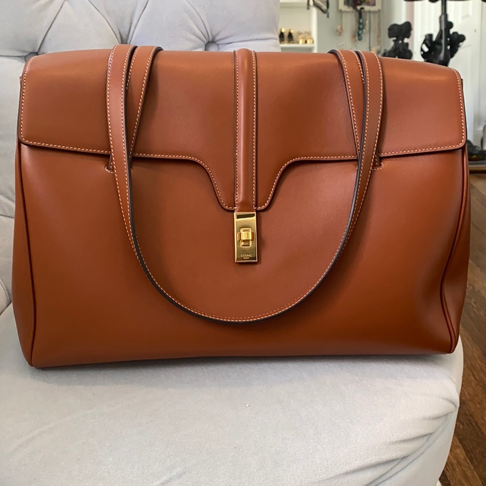 Céline Large Soft 16 - Picture 1 of 6